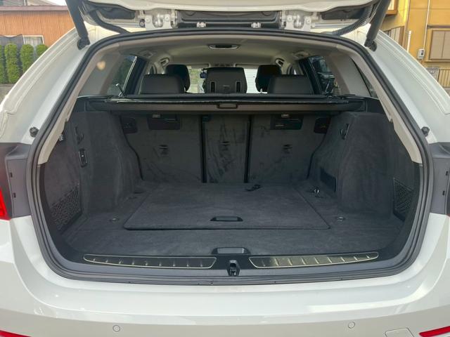 大きな荷物もラクラクに載せられる広々なスペース♪お買い物や旅行などお客様のニーズに合わせてピッタリなお車探しをお手伝いします！【町の車屋さん】【業界経験豊富】【クルマ屋さん】