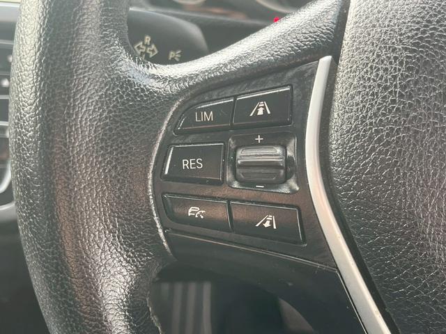 運転席周りには便利な機能がたくさん！同じような装備でも、車種ごとに細かな部分に違いがありますので、詳細は是非スタッフまでお問い合わせください！【中古車販売】【中古車買取】【知識豊富なスタッフ】