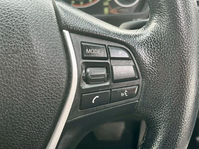 運転席周りには便利な機能がたくさん！同じような装備でも、車種ごとに細かな部分に違いがありますので、詳細は是非スタッフまでお問い合わせください！【中古車販売】【中古車買取】【知識豊富なスタッフ】