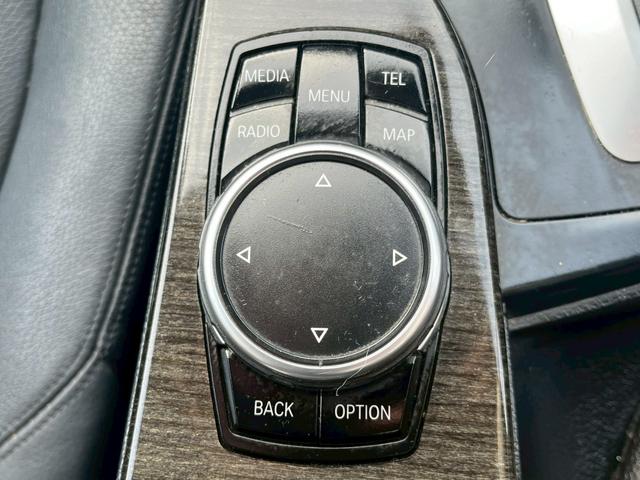 運転席周りには便利な機能がたくさん！同じような装備でも、車種ごとに細かな部分に違いがありますので、詳細は是非スタッフまでお問い合わせください！【中古車販売】【中古車買取】【知識豊富なスタッフ】