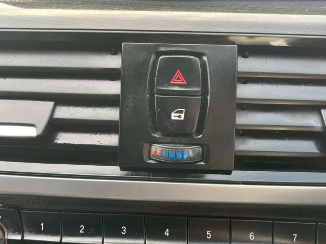 風量自動調節で車内を快適な空間にしてくれるオートエアコン♪特に暑い夏・寒い冬に使わないことがない大切な装備です！【ＡＡＣ装備】【装備充実】【必須装備】