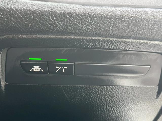 運転席周りには便利な機能がたくさん！同じような装備でも、車種ごとに細かな部分に違いがありますので、詳細は是非スタッフまでお問い合わせください！【中古車販売】【中古車買取】【知識豊富なスタッフ】