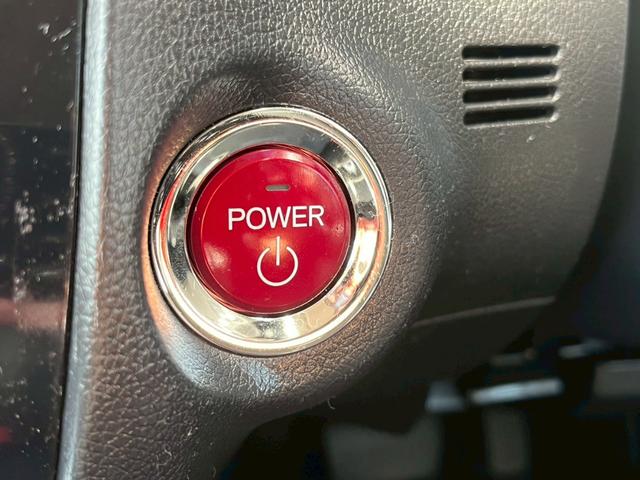 シャトル ハイブリッド 純正ナビ ワンセグTV CD DVD Bluetooth バックカメラ ETC ドラレコ ホンダセンシング 半革シート シートヒーター 純正16インチアルミ LEDライト アイドリングストップ(31枚目)