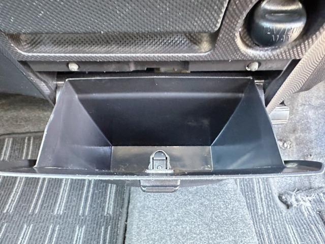 タントエグゼ カスタムX ナビ フルセグTV ETC スマートキー 純正14インチアルミ HIDライト(27枚目)