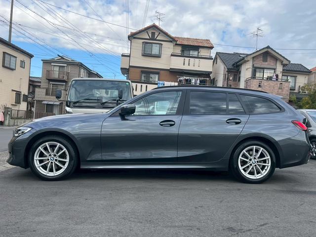3シリーズ 320d xDriveツーリング Mスポーツ 純正10.25インチナビ ブラインドスポットモニター パノラマビュー Bluetooth 衝突軽減ブレーキ レーンキープアシスト クルコン 純正17インチアルミ ルーフレール ターボ(4枚目)