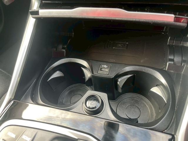 3シリーズ 320d xDriveツーリング Mスポーツ 純正10.25インチナビ ブラインドスポットモニター パノラマビュー Bluetooth 衝突軽減ブレーキ レーンキープアシスト クルコン 純正17インチアルミ ルーフレール ターボ(36枚目)