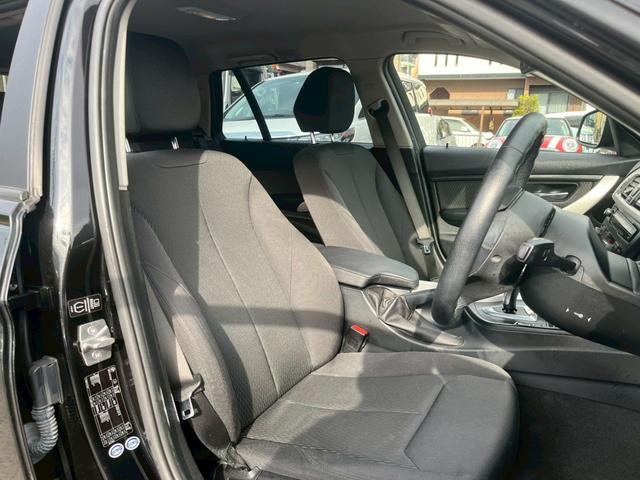 3シリーズ 320dブルーパフォーマンス ツーリング 純正ナビ CD DVD Bluetooth ETC 車線逸脱防止警報 レーンキープアシスト パワーバックゲート バックカメラ クルコン 純正16インチアルミ ターボ 踏み間違い防止機能(6枚目)