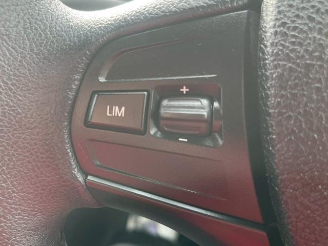 3シリーズ 320dブルーパフォーマンス ツーリング 純正ナビ CD DVD Bluetooth ETC 車線逸脱防止警報 レーンキープアシスト パワーバックゲート バックカメラ クルコン 純正16インチアルミ ターボ 踏み間違い防止機能(20枚目)