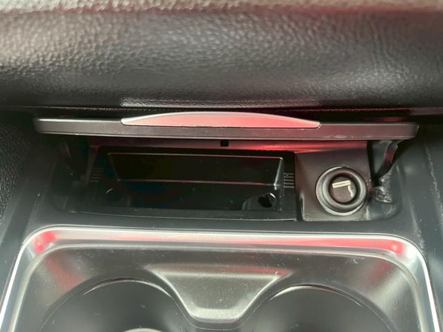 3シリーズ 320dブルーパフォーマンス ツーリング 純正ナビ CD DVD Bluetooth ETC 車線逸脱防止警報 レーンキープアシスト パワーバックゲート バックカメラ クルコン 純正16インチアルミ ターボ 踏み間違い防止機能(38枚目)