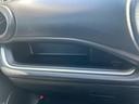 カード類や小物などちょっとしたものを収納するのに便利♪車種によって収納可能な場所や広さが違うところもポイントです♪【収納満載】【収納充実】