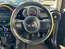 ステアリングは使用感が少なく、快適なドライブが出来ます♪車によってハンドルの材質も違うので是非ご確認を！詳細はスタッフまでお気軽にお問い合わせください！【買取受付中】【出張査定可】