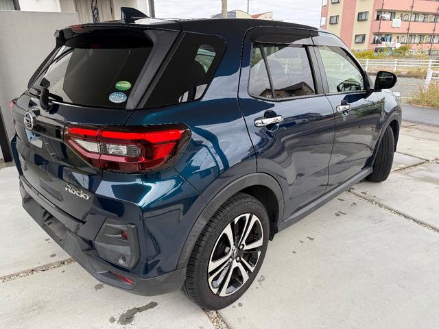 ロッキー Ｇ　純正９インチナビ　フルセグＴＶ　ＤＶＤ　シートヒーター　純正ドライブレコーダー　ＬＥＤヘッドライト　電動格納ミラー　ＥＴＣ　バックカメラ　純正１７インチアルミホイール（3枚目）