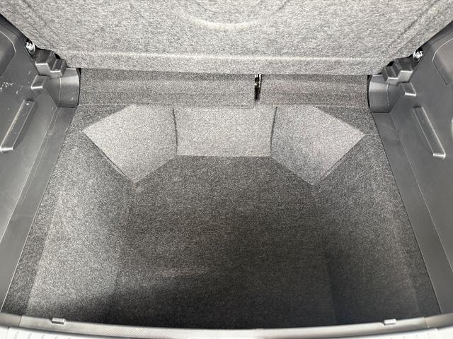 ロッキー Ｇ　純正９インチナビ　フルセグＴＶ　ＤＶＤ　シートヒーター　純正ドライブレコーダー　ＬＥＤヘッドライト　電動格納ミラー　ＥＴＣ　バックカメラ　純正１７インチアルミホイール（71枚目）