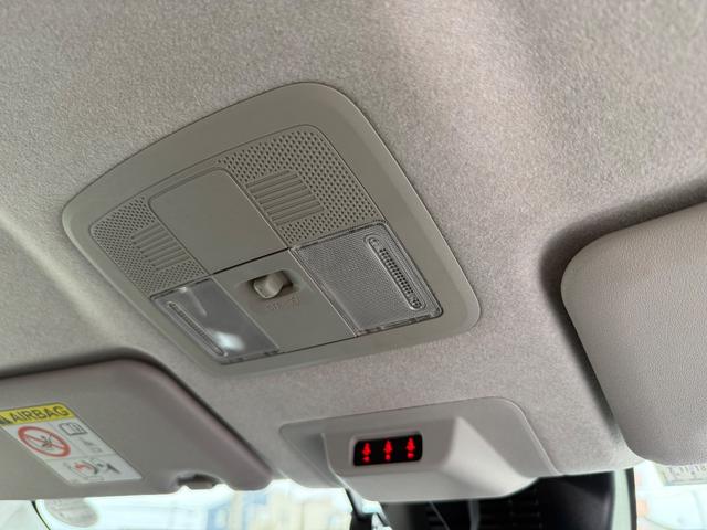 ロッキー Ｇ　純正９インチナビ　フルセグＴＶ　ＤＶＤ　シートヒーター　純正ドライブレコーダー　ＬＥＤヘッドライト　電動格納ミラー　ＥＴＣ　バックカメラ　純正１７インチアルミホイール（72枚目）