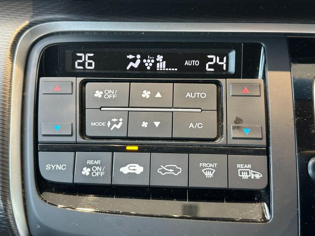 ステップワゴンスパーダ ｅ：ＨＥＶスパーダＧホンダセンシング　純正ギャザズナビ／リアカメラ／スマートキー／両側電動スライドドア／オートエアコン／ＥＴＣ２．０／ホンダセンシング／純正１６インチアルミ（18枚目）