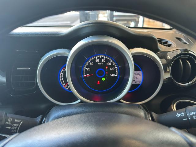 Ｎ－ＢＯＸカスタム Ｇ・Ｌパッケージ　社外ナビ／リアカメラ　／スマートキー　／両側電動スライドドア／ＥＴＣ／オートエアコン／純正１５インチアルミ／ＨＩＤヘッドライト（オートライト機能付）／（15枚目）