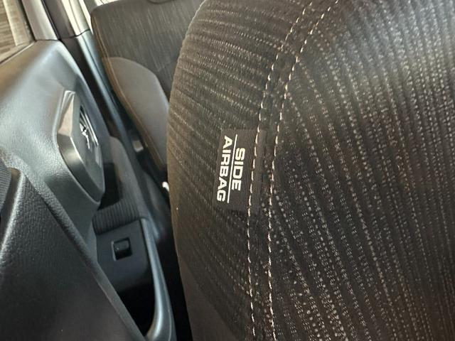 サイドアバッグも付いていますので、万が一の際に乗員を守ってくれます。