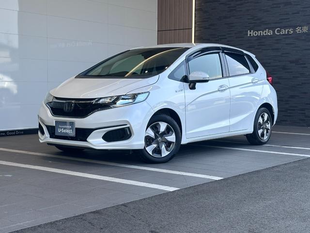 当社の車両は全車、第三者機関にて車両状態（内装・外装）をチェックしております。また、安心して車選びをして頂くために、お支払い総額を表示しております。