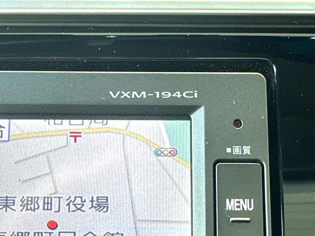 ホンダ純正ギャザズナビ《ＶＸＭ−１９４Ｃｉ》を装着しております。