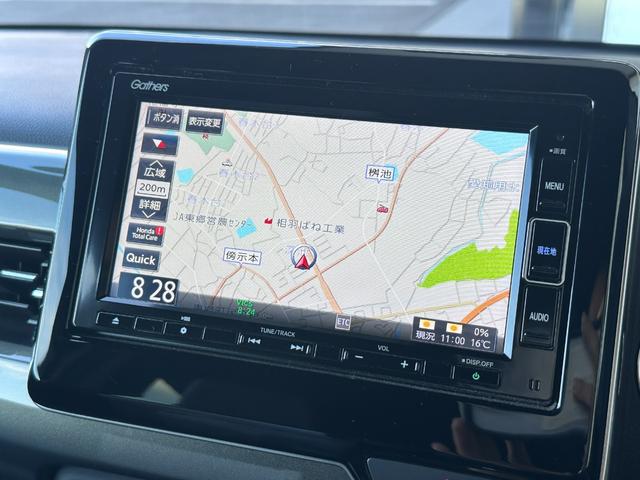 ナビも付いてますので、知らない道でのドライブも快適＆安心です。
