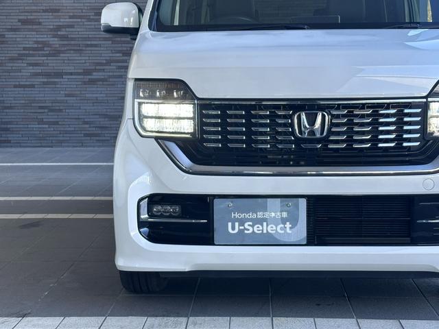 オートライト機能付なので、夕暮れ時や、トンネルなどでの付け忘れ、消し忘れがなくなります。また、夜間はエンジンを掛けたら点灯、切ると消灯致します。