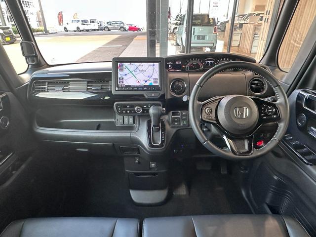 N-BOXカスタム Lターボ ギャザズナビ/リアカメラ/スマートキー/ETC/両側電動スライドドア/オートエアコン/LEDヘッドライト(オートライト機能付)/純正15インチアルミ/サイドカーテンエアバッグ&サイドエアバッグ/(2枚目)