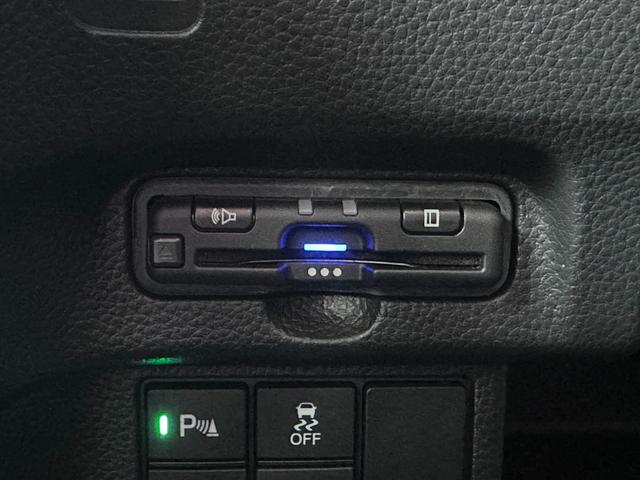 N-BOXカスタム Lターボ ギャザズナビ/リアカメラ/スマートキー/ETC/両側電動スライドドア/オートエアコン/LEDヘッドライト(オートライト機能付)/純正15インチアルミ/サイドカーテンエアバッグ&サイドエアバッグ/(21枚目)