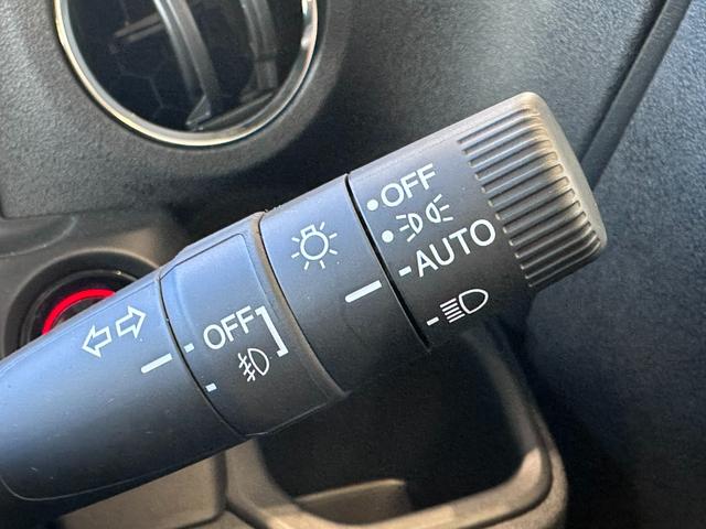 N-BOXカスタム ターボコーディネートスタイル ギャザズナビ/リアカメラ/スマートキー/両側電動スライドドア/LEDヘッドライト(オートライト機能付)/純正15インチアルミ/マルチビューカメラ/前席シートヒーター(32枚目)