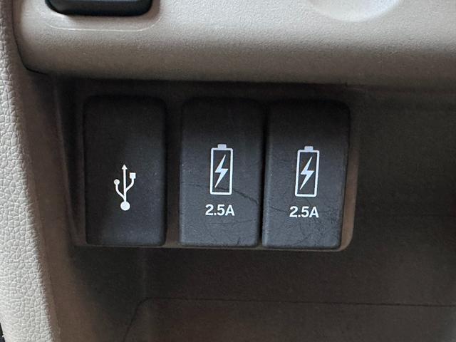 N-WGN GSSパッケージII ギャザズナビ/リアカメラ/スマートキー/HIDヘッドライト(オートライト機能付)/ETC/前席シートヒーター/サイドカーテンエアバッグ&サイドエアバッグ(8枚目)