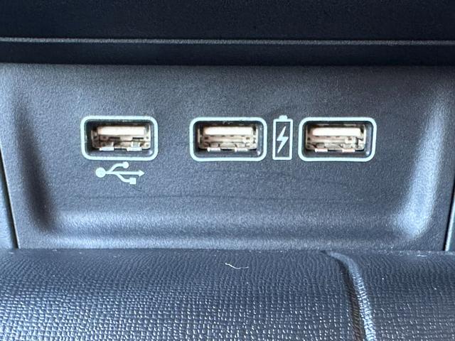 Ｎ－ＷＧＮカスタム Ｌ　ギャザズナビ／リアカメラ／ＥＴＣ／スマートキー／オートエアコン／ホンダセンシング／サイドエアバッグ＆カーテンエアバッグ／前席シートヒーター／純正ホイール／（10枚目）