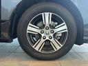 アルミホイール装着車です。見た目だけでなく、鉄ホイールより軽く、燃費にも良い影響を与えてくれます。