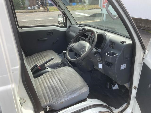 ハイゼットトラック エアコン・パワステ スペシャル MT 2WD 車検2年付き ラジオ マニュアルエアコン 三方開 近郊使用車 禁煙車 タイヤ2022年製 グー鑑定 荷台マット(3枚目)