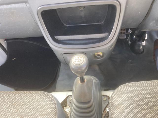 ハイゼットトラック エアコン・パワステ スペシャル MT 2WD 車検2年付き ラジオ マニュアルエアコン 三方開 近郊使用車 禁煙車 タイヤ2022年製 グー鑑定 荷台マット(25枚目)