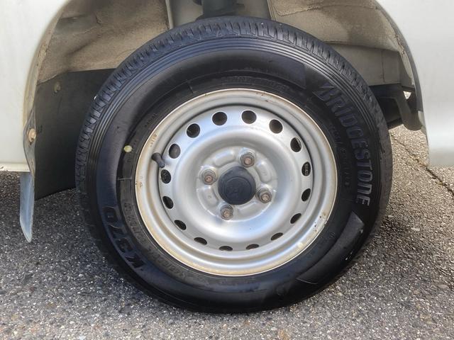 ハイゼットトラック エアコン・パワステ スペシャル MT 2WD 車検2年付き ラジオ マニュアルエアコン 三方開 近郊使用車 禁煙車 タイヤ2022年製 グー鑑定 荷台マット(42枚目)