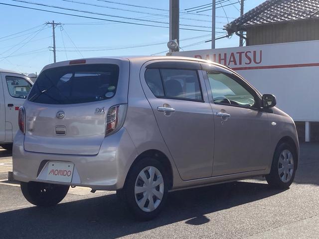 ミライース Ｌ　ワンオーナー　ＣＤラジオ　キーレスエントリー　グー鑑定　グー故障診断　スモークフィルム　マニュアルエアコン　アイドリングストップ　運転席助手席エアバッグ（12枚目）