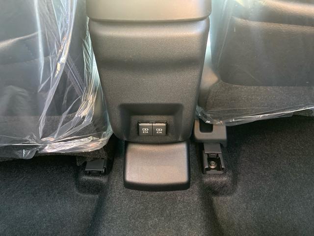 ロッキー プレミアムＧ　ＨＥＶ　保証継承　９インチディスプレイオーディオ　テレビ　ブルートゥース　カープレイ　アンドロイドオート　ＵＳＢ　ＨＤＭＩ　バックカメラ　アダブティブクルーズ　シートヒーター　グー鑑定　グー故障診断（67枚目）