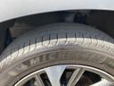 ご納車後から始まるお客様とのお付き合いを大切と考えています。当社は民間指定工場を完備し国家資格である検査員資格取得者が2名、二級整備士所得者が4名常時しております。