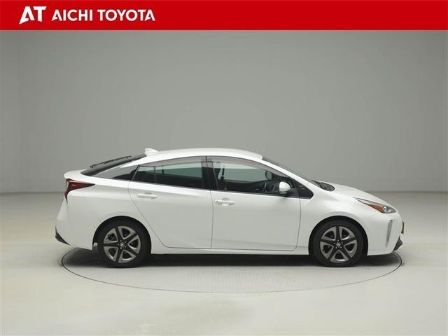 プリウス Aプレミアム ツーリングセレクション 横滑り防止機能 皮シート 運転席パワーシート エアコン 1オナ パワーウィンドウ ナビ&TV LEDライト 盗難防止装置 スマートキー&プッシュスタート キーレス ETC ドライブレコーダー パワステ(7枚目)