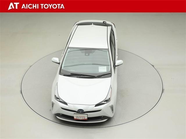 プリウス Aプレミアム ツーリングセレクション 横滑り防止機能 皮シート 運転席パワーシート エアコン 1オナ パワーウィンドウ ナビ&TV LEDライト 盗難防止装置 スマートキー&プッシュスタート キーレス ETC ドライブレコーダー パワステ(17枚目)
