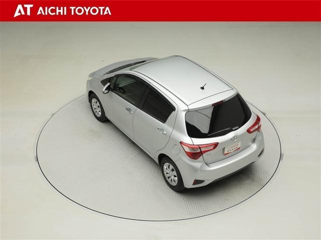 ヴィッツ Ｆ　セーフティーエディション　衝突被害軽減　フルセグＴＶ　アイドリングストップ機能　パワーステアリング　パワーウィンドウ　ＥＳＣ　盗難防止システム　スマートキー　エアコン　ＡＢＳ　ワンオーナー　Ｂカメラ　エアバッグ　ＥＴＣ（12枚目）