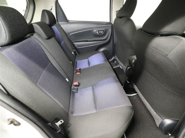 ヴィッツ Ｆ　セーフティーエディション　衝突被害軽減　フルセグＴＶ　アイドリングストップ機能　パワーステアリング　パワーウィンドウ　ＥＳＣ　盗難防止システム　スマートキー　エアコン　ＡＢＳ　ワンオーナー　Ｂカメラ　エアバッグ　ＥＴＣ（20枚目）