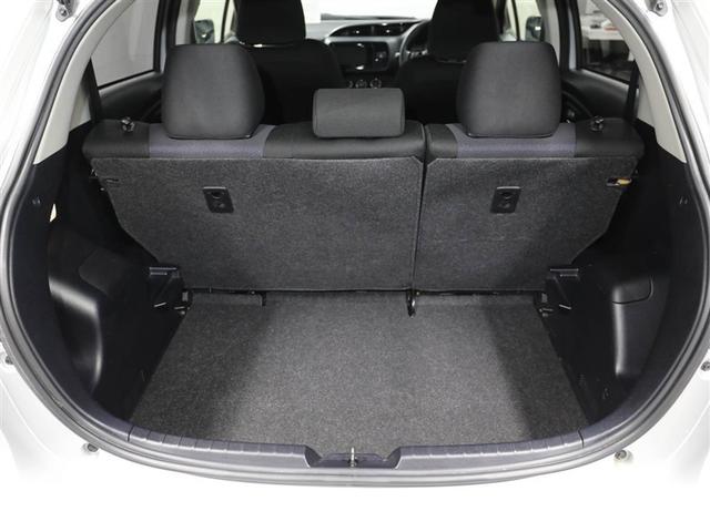 ヴィッツ Ｆ　セーフティーエディション　衝突被害軽減　フルセグＴＶ　アイドリングストップ機能　パワーステアリング　パワーウィンドウ　ＥＳＣ　盗難防止システム　スマートキー　エアコン　ＡＢＳ　ワンオーナー　Ｂカメラ　エアバッグ　ＥＴＣ（21枚目）