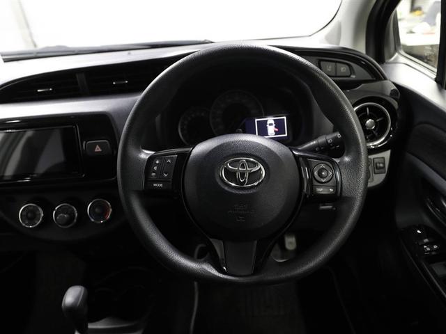 ヴィッツ Ｆ　セーフティーエディション　衝突被害軽減　フルセグＴＶ　アイドリングストップ機能　パワーステアリング　パワーウィンドウ　ＥＳＣ　盗難防止システム　スマートキー　エアコン　ＡＢＳ　ワンオーナー　Ｂカメラ　エアバッグ　ＥＴＣ（24枚目）