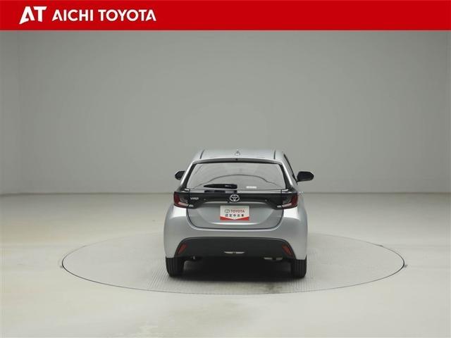 ヤリス Ｘ　ＰＣＳ　スマートキーシステム　元レンタカー　横滑り防止装置付き　ワイヤレスキー　バックガイドモニター　盗難防止　サイドエアバック　エアコン　Ｗエアバッグ　パワーウインドウ　ＥＴＣ付き　パワステ　ナビ（5枚目）