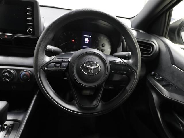 ヤリス Ｘ　ＰＣＳ　スマートキーシステム　元レンタカー　横滑り防止装置付き　ワイヤレスキー　バックガイドモニター　盗難防止　サイドエアバック　エアコン　Ｗエアバッグ　パワーウインドウ　ＥＴＣ付き　パワステ　ナビ（24枚目）