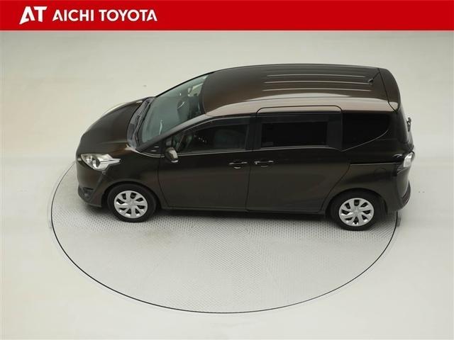 シエンタ Ｘ　ＥＴＣ装備　Ｓキー　地デジ　バックガイドモニター　運転席助手席エアバック　マニュアルエアコン　１オーナー　キーフリーシステム　アイドルストップ　メモリーナビゲーション　横滑防止装置　エアバック付き（11枚目）