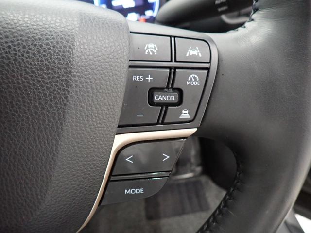 クラウンクロスオーバー Ｇアドバンスド・レザーパッケージ　４ＷＤ・ＨＵＤ・ワイヤレス充電・デジタルミラー・アクセサリーコンセント・ＰＷシート・本革シート・ＰＷゲート・ハンドルヒーター・シートヒーター＆エアコン・純正２１ＡＷ・純正１２．３型ＤＡ・ＥＴＣ２．０（28枚目）