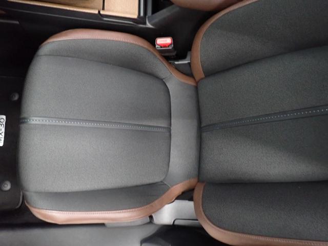 ＭＸ－３０ ベースグレード　３トーン車・ベーシックＰＫＧ・エクステリアＰＫＧ・インテリアＰＫＧ・ユーティリティＰＫＧ・マツダコネクト・全方位カメラ・障害物センサー・ＢＳＭ・シートヒーター・ＬＥＤヘッドライト・純正ＡＷ・純正ナビ（40枚目）