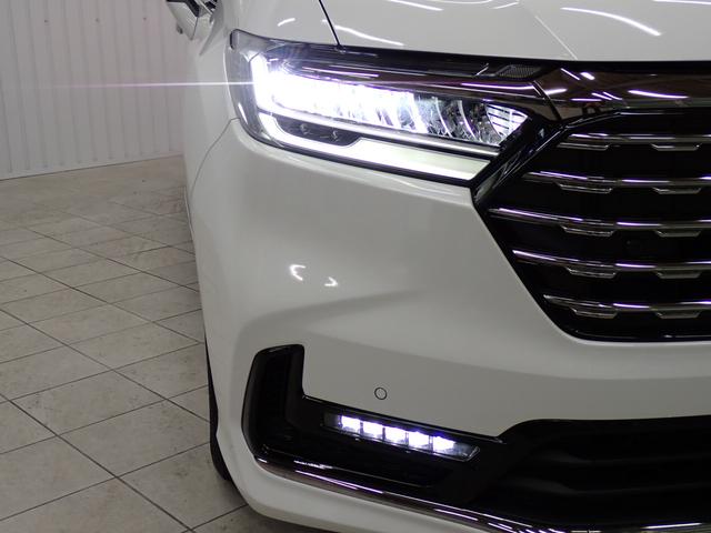 オデッセイハイブリッド ｅ：ＨＥＶアブソルート・ＥＸ　電動スライド・ホンダセンシング・障害物センサー・全方位カメラ・ＰＷゲート・電動シート・シートヒーター・ＬＥＤヘッド・スマートキー・純正ＡＷ・純正ナビ・フルセグ・Ｂｌｕｅｔｏｏｔｈ・ＥＴＣ・ドラレコ（13枚目）