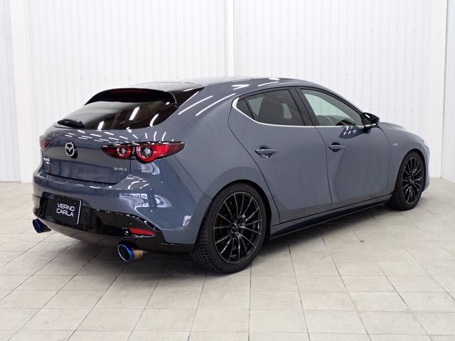 ＭＡＺＤＡ３ファストバック Ｘバーガンディ　セレクション　４ＷＤ・柿本改マフラー・ＴＥＩＮ車高調・ＷｅｄｓＳｐｏｒｔアルミ・マツダコネクト・障害物センサー・全方位カメラ・赤本革・ＨＵＤ・電動シート・シートヒーター・ＬＥＤライト・純正ナビ・ＴＶ・ＤＶＤ再生（8枚目）